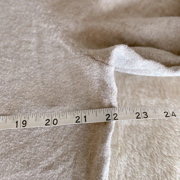 ***SOLD***Banana Republic Zip Hooded Sweater - Size L - Picture 7 of 10